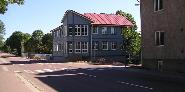 Shipping House